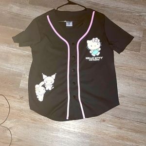 A brand new shirt of hello kitty